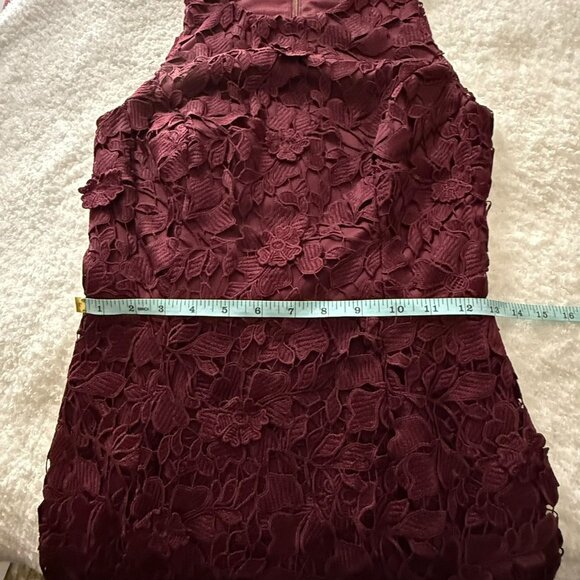 Betsy & Adam Burgundy Floral Lace Midi Dress Size 4 Sleeveless Fitted Design 1 - Picture 7 of 8